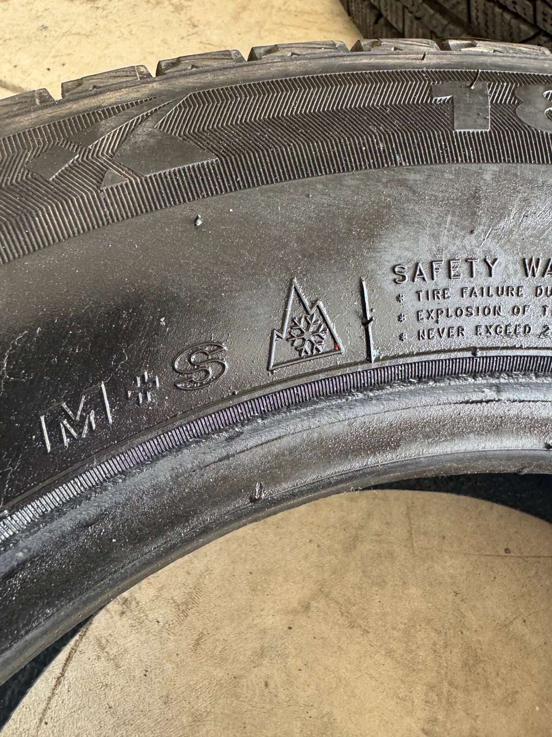 185/70R14 nereus ns805 set of four winter tires (dot2225) - photo 4