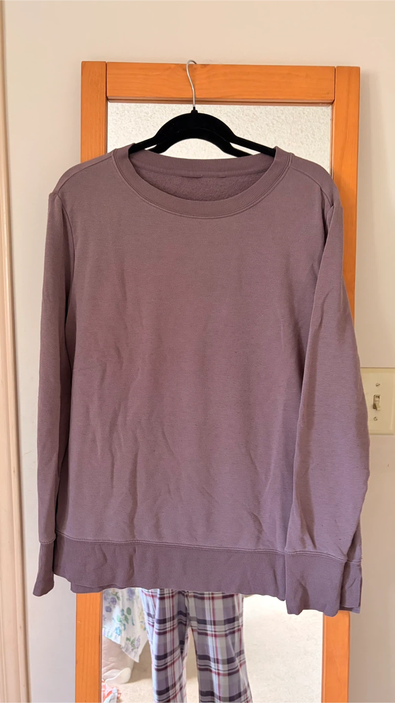 Mauve Crewneck Sweatshirt