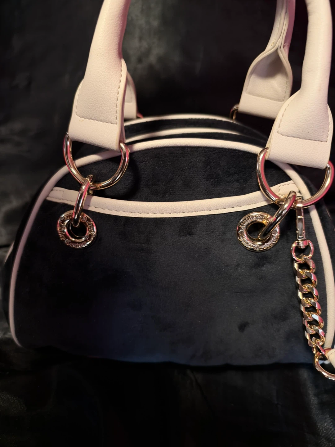 Juicy Couture Black Velour Handbag - photo 2