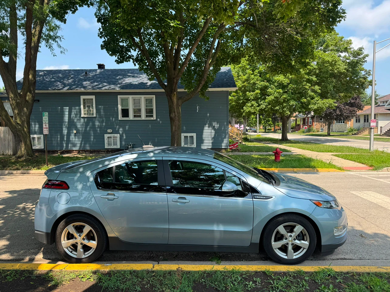 2015 Chevrolet Volt - photo 2