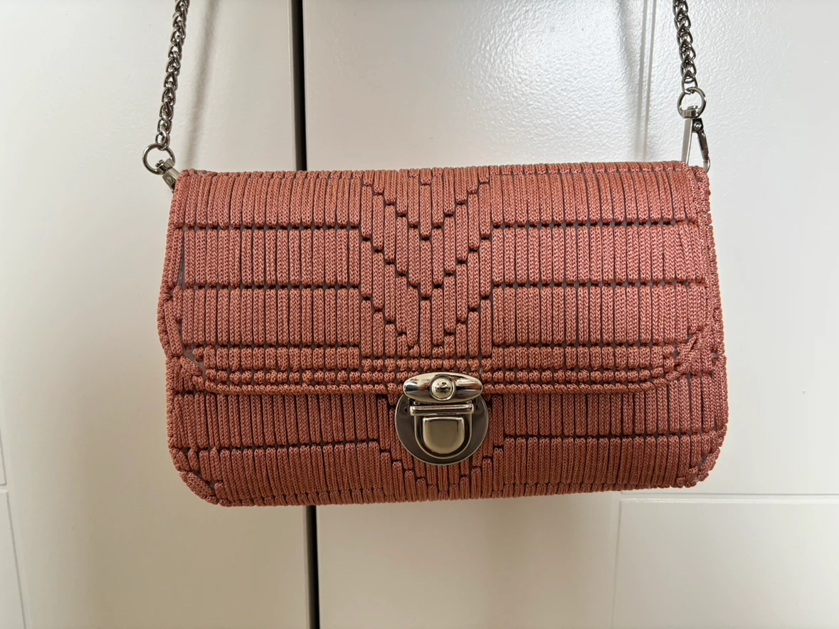 Rose gold woven crossbody bag - photo 3