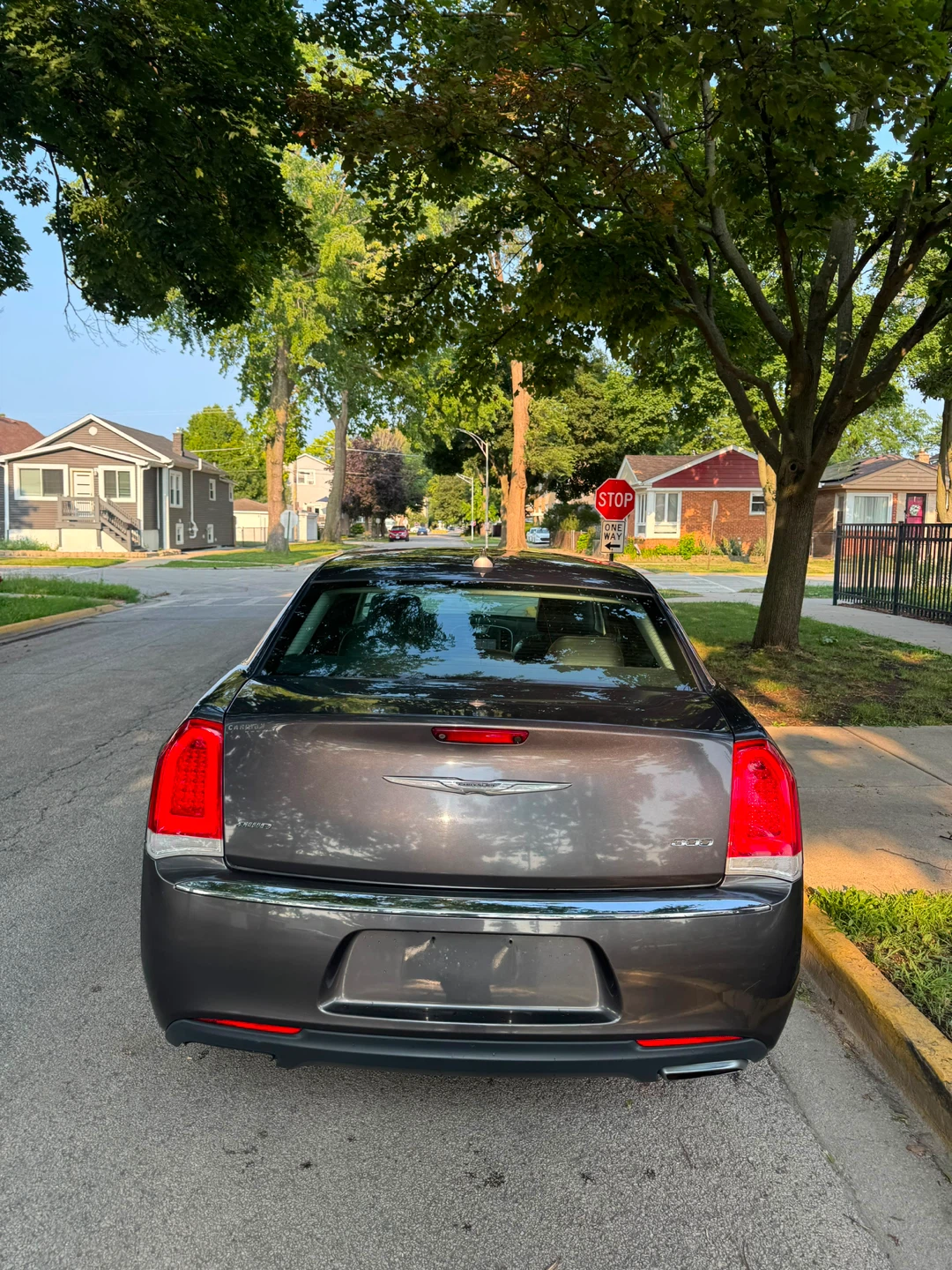 2016 Chrysler 300 Sedan - photo 4