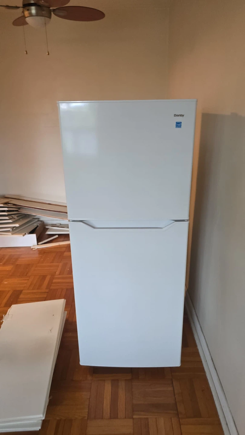 Danby White Apartment Fridge