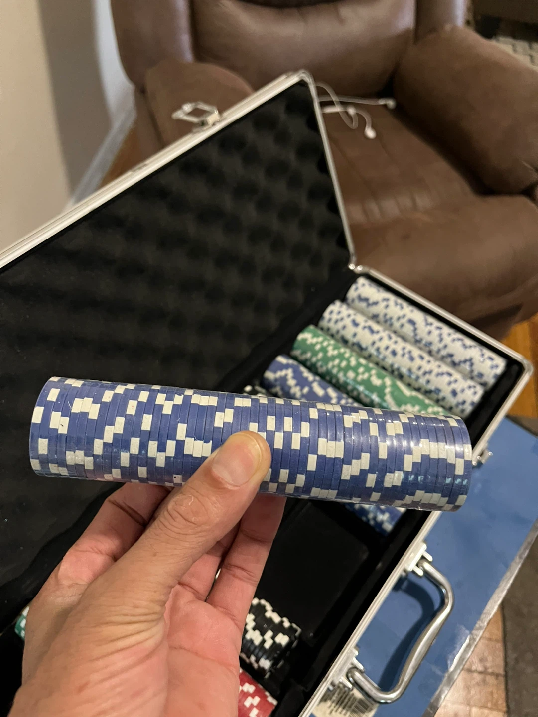 Poker Chip Set in Aluminum Case - photo 3