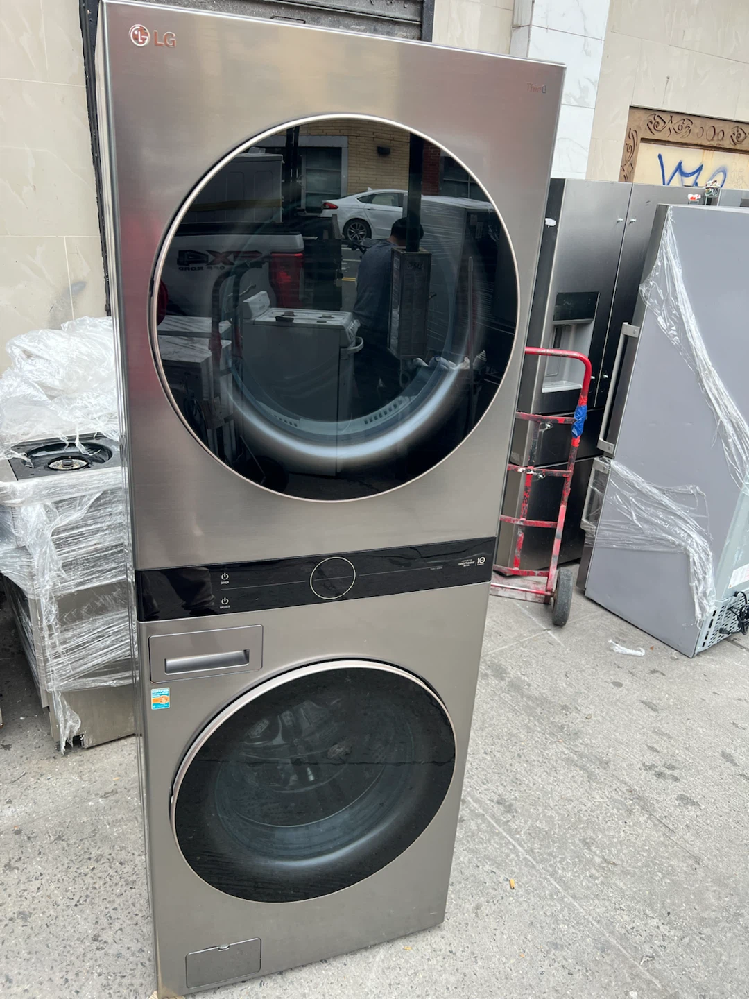 LG WashTower Gas Laundry Center WKG101HVA