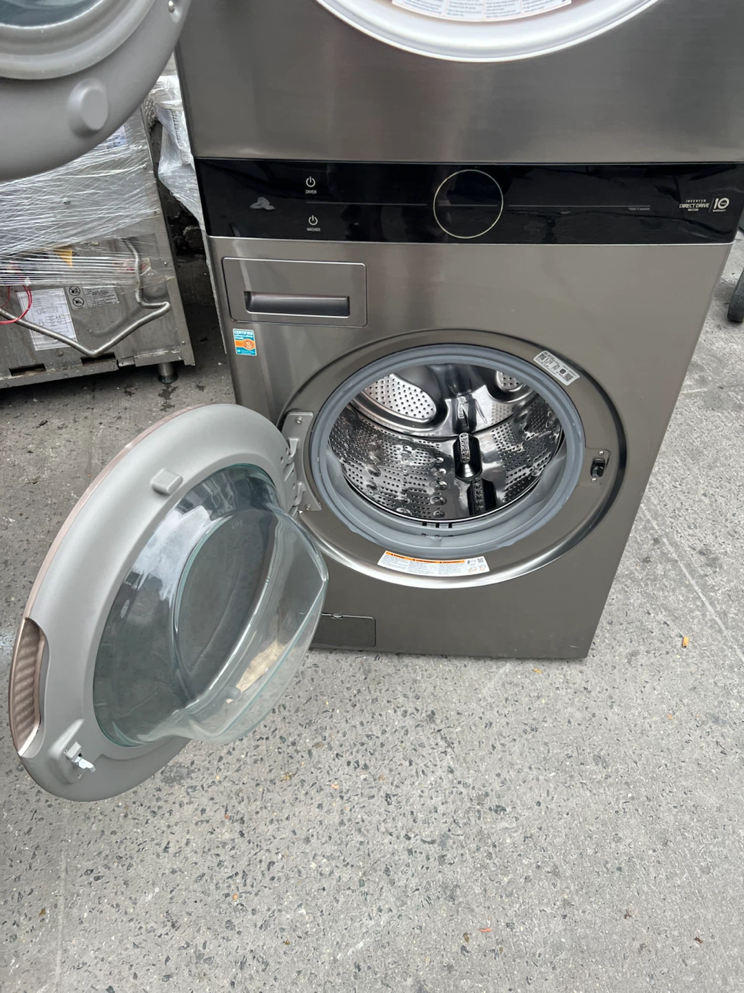 LG WashTower Gas Laundry Center WKG101HVA - photo 2