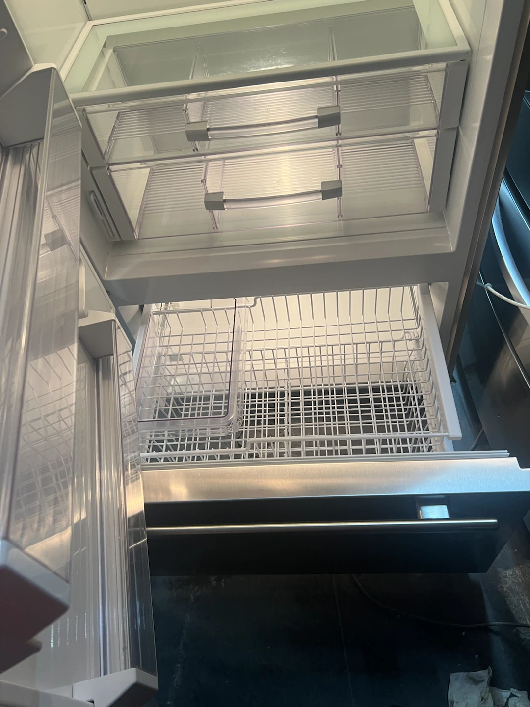 Sub-Zero Refrigerator Stainless Steel - photo 4