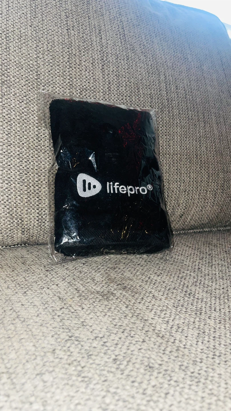 Brand new Lifepro RejuvaWrap Infrared Sauna Blanket - photo 3