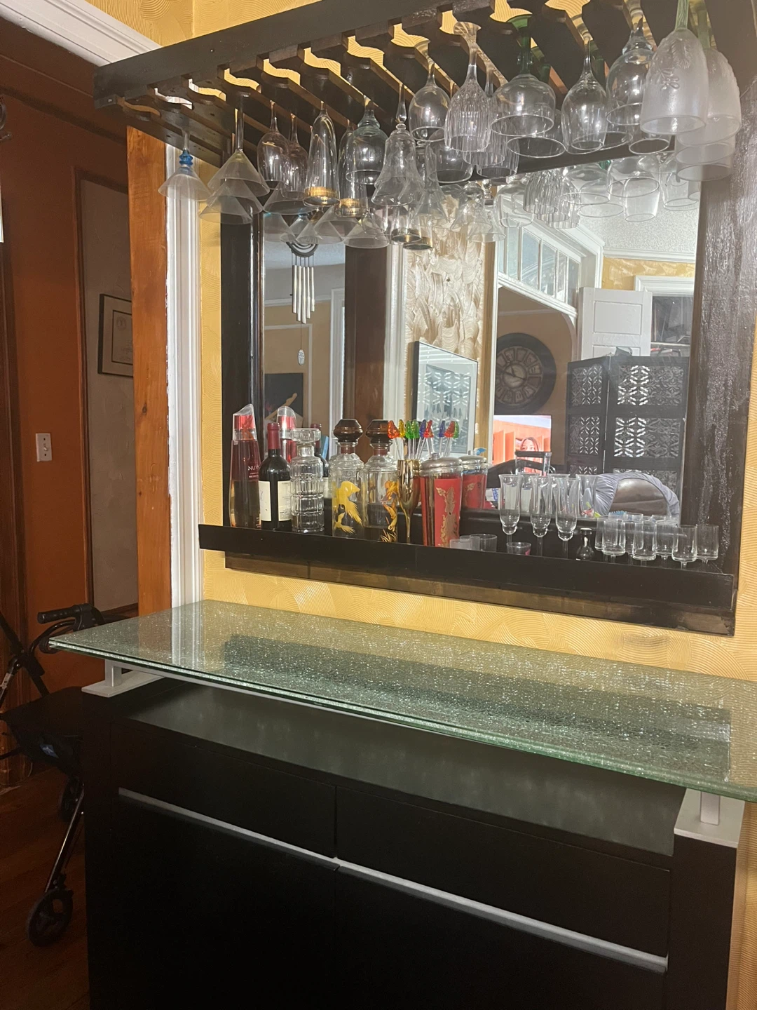 I am selling sturdy, beautiful furniture