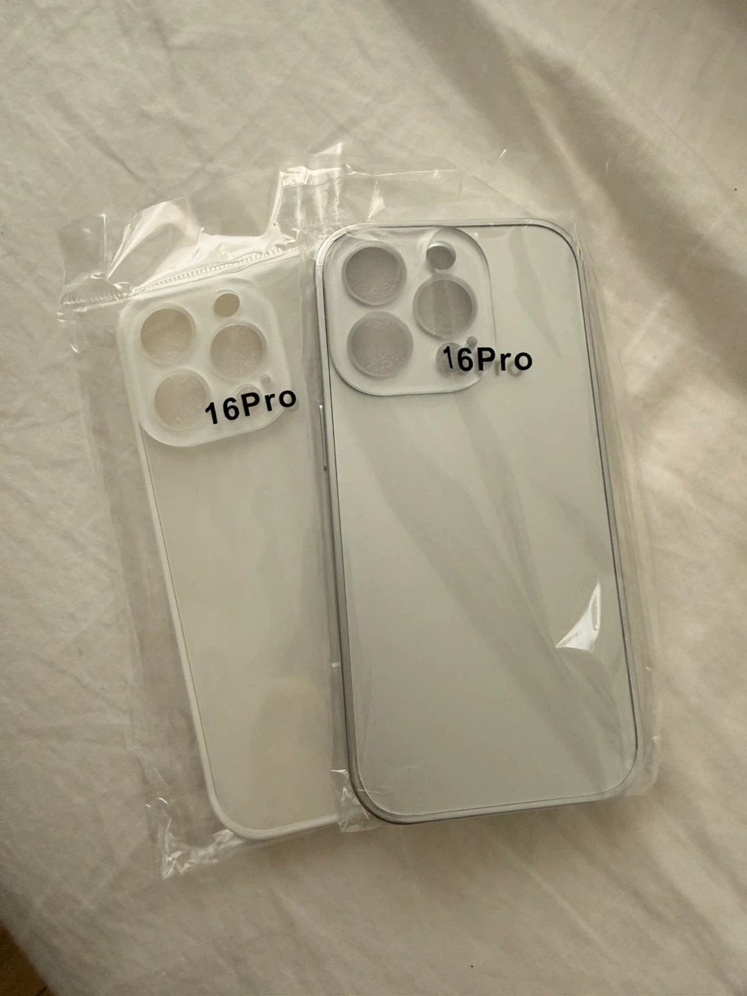 IPhone 16 Pro Cases