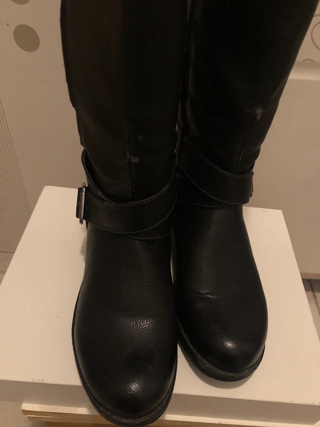 Black Knee-High Buckle Boots - photo 3