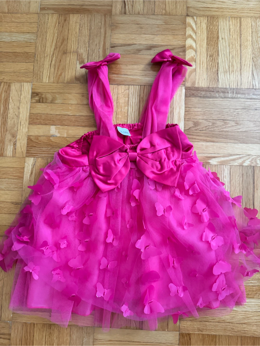 4 Baby Girls Dresses and Outfit Set 12-18M - photo 4