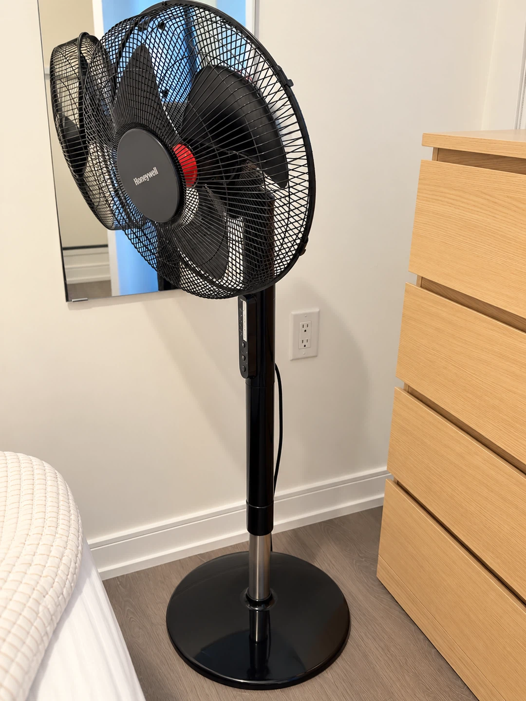 Honeywell Pedestal Standing Fan