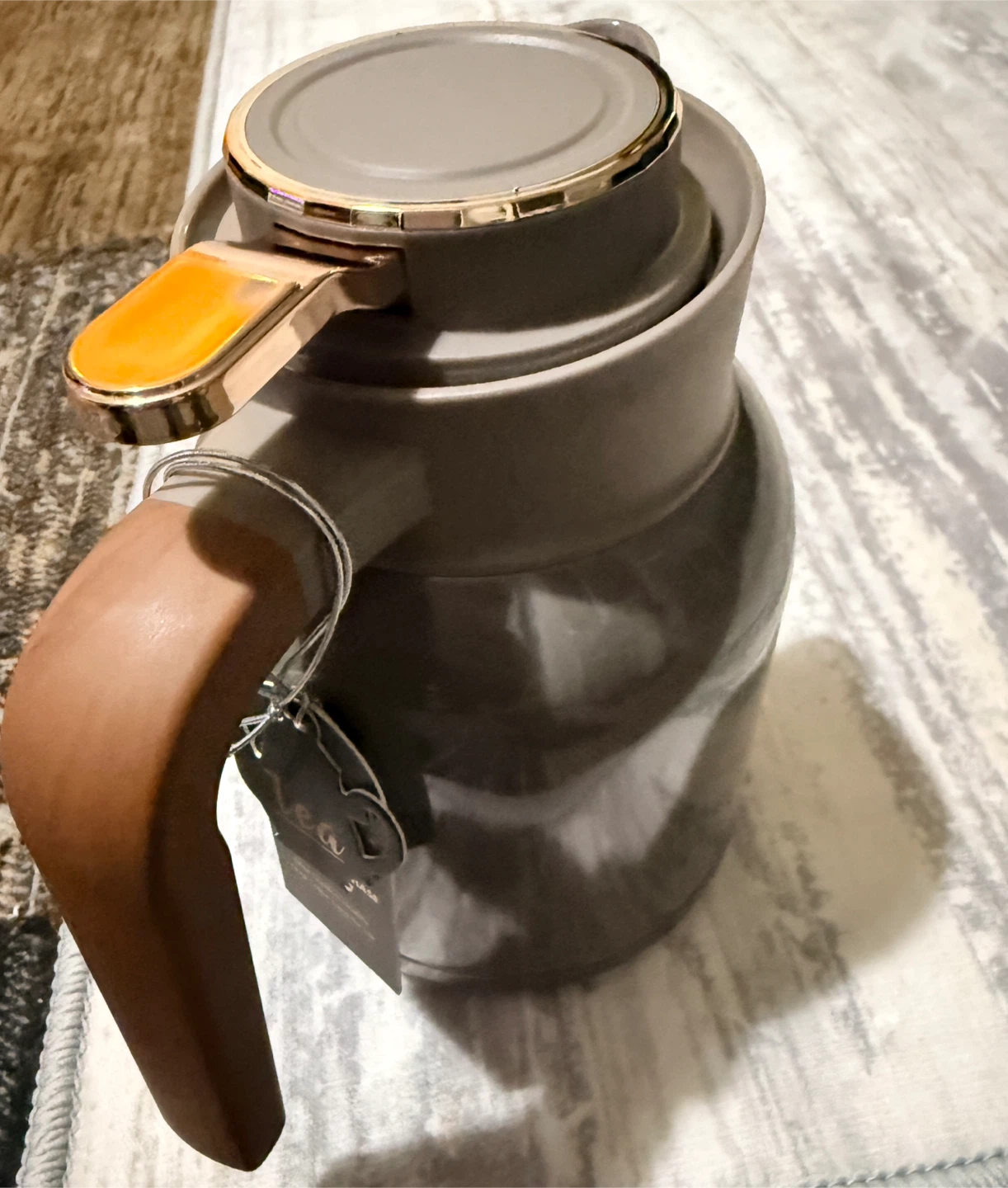 Feenik Vacuum Insulated Coffee Carafe, brand new - photo 3