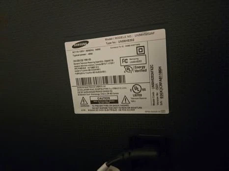 Samsung 58" Smart TV  - Remote & Stand included - photo 3