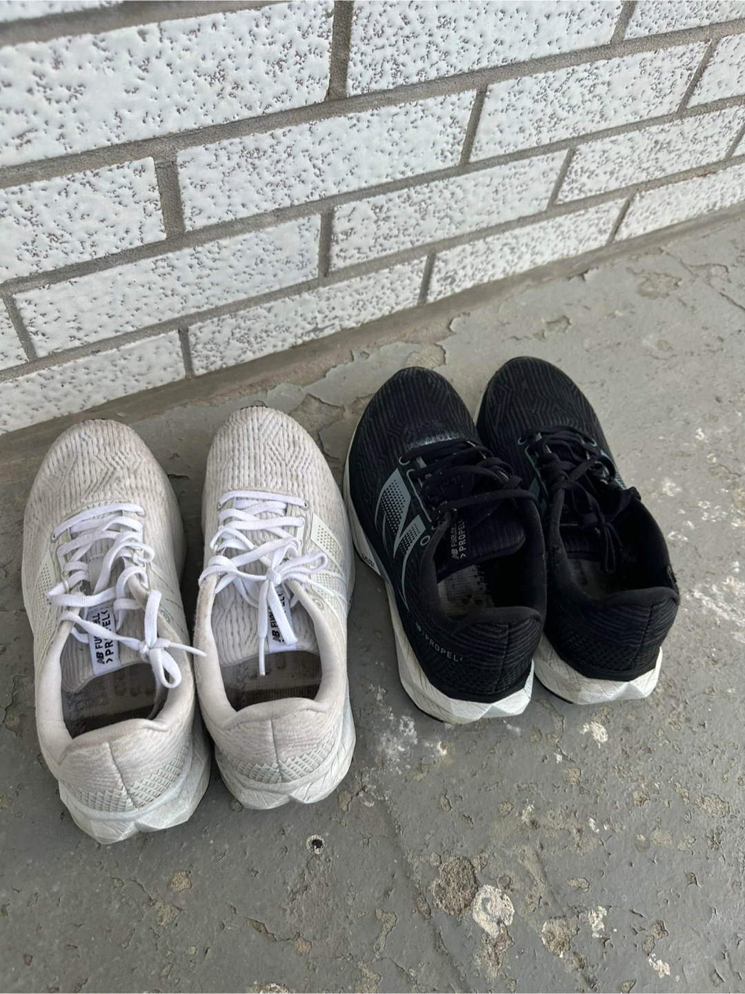 New Balance FuelCell Propel V5