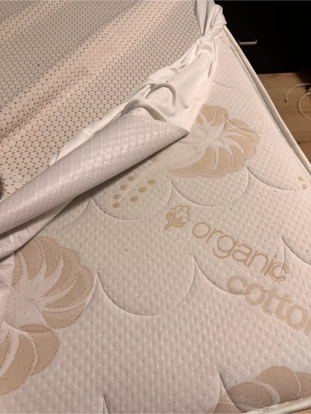 Single Bed Frame and Organic Cotton Mattress - photo 2