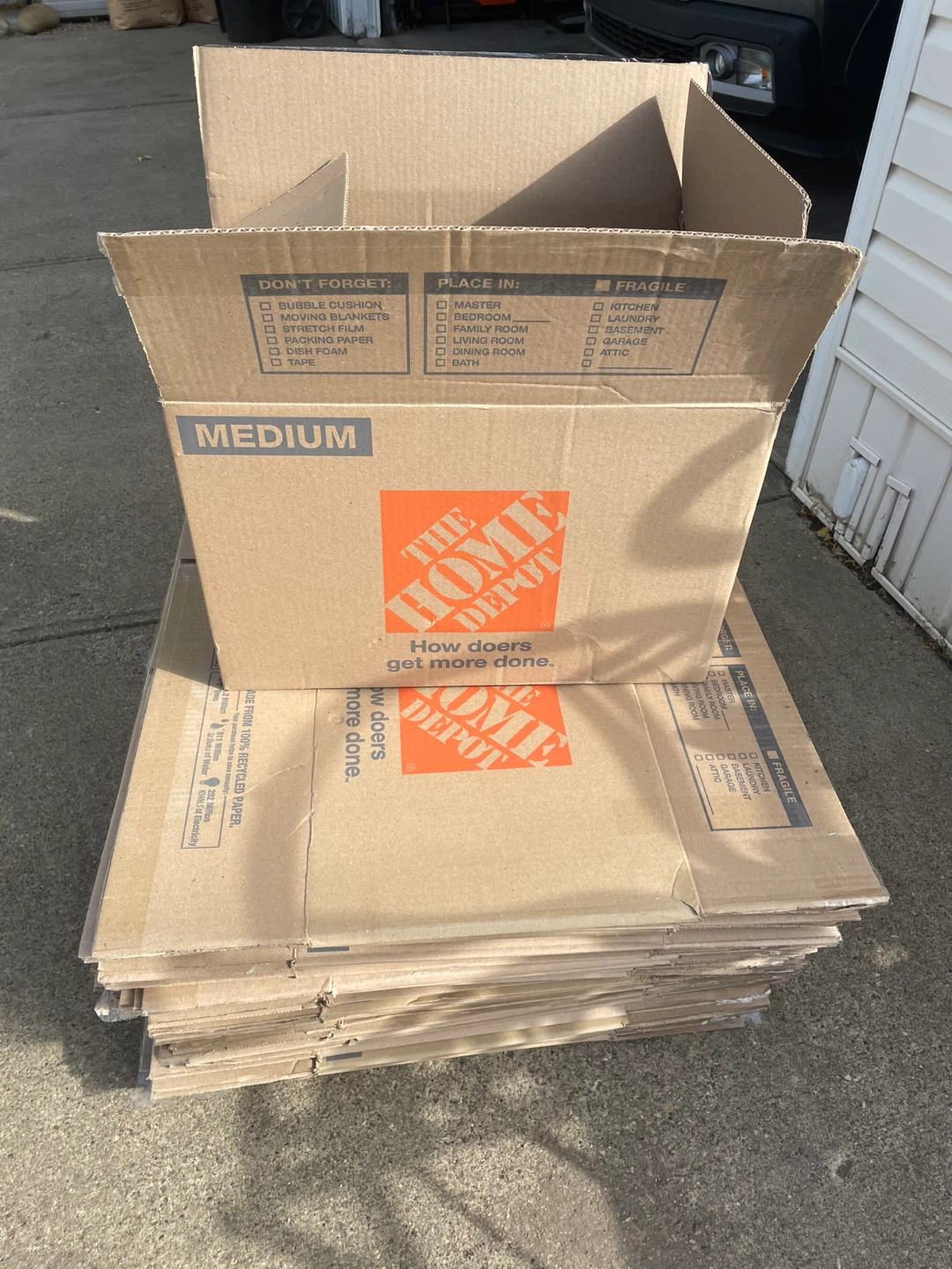 Home Depot Medium Moving Boxes - photo 2