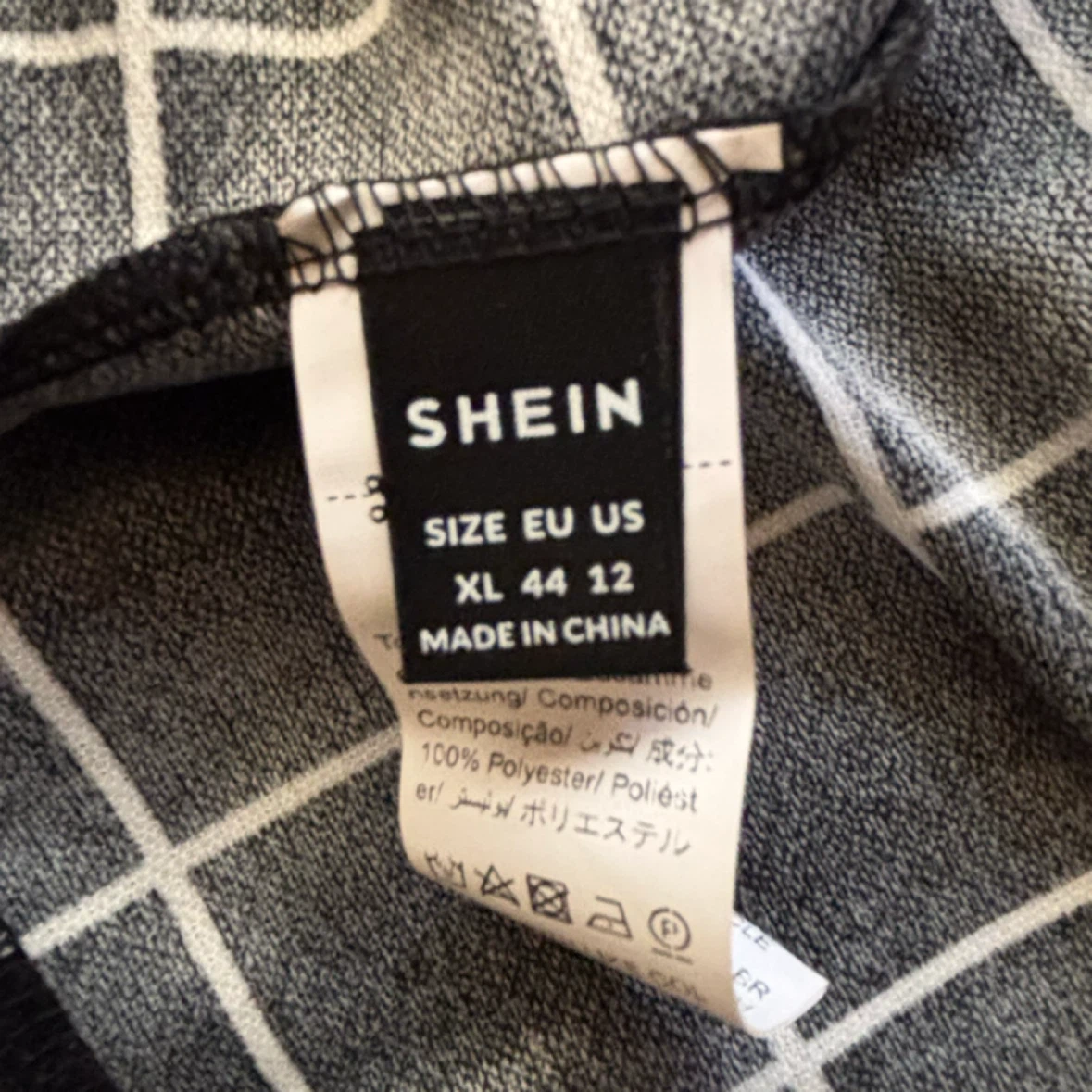 SHEIN - Black & White Grid Patterned Outfit - *Size Women XL* - photo 4
