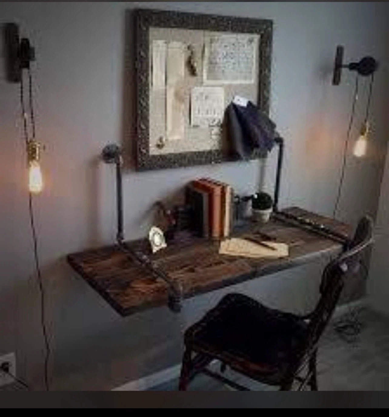 Industrial Pipe Wall Mounted Floating Desk