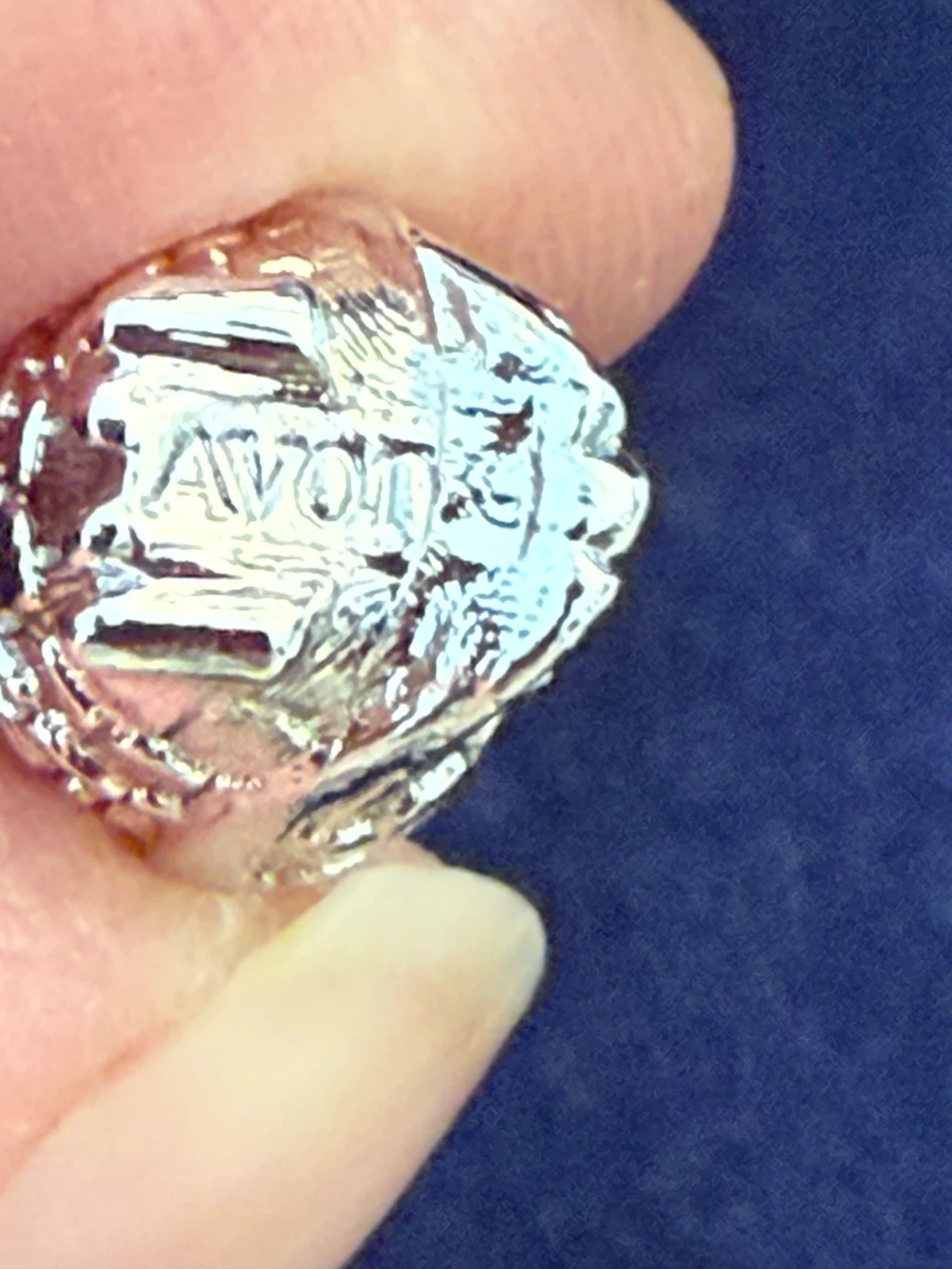 Vintage Avon Owl Charm - photo 2