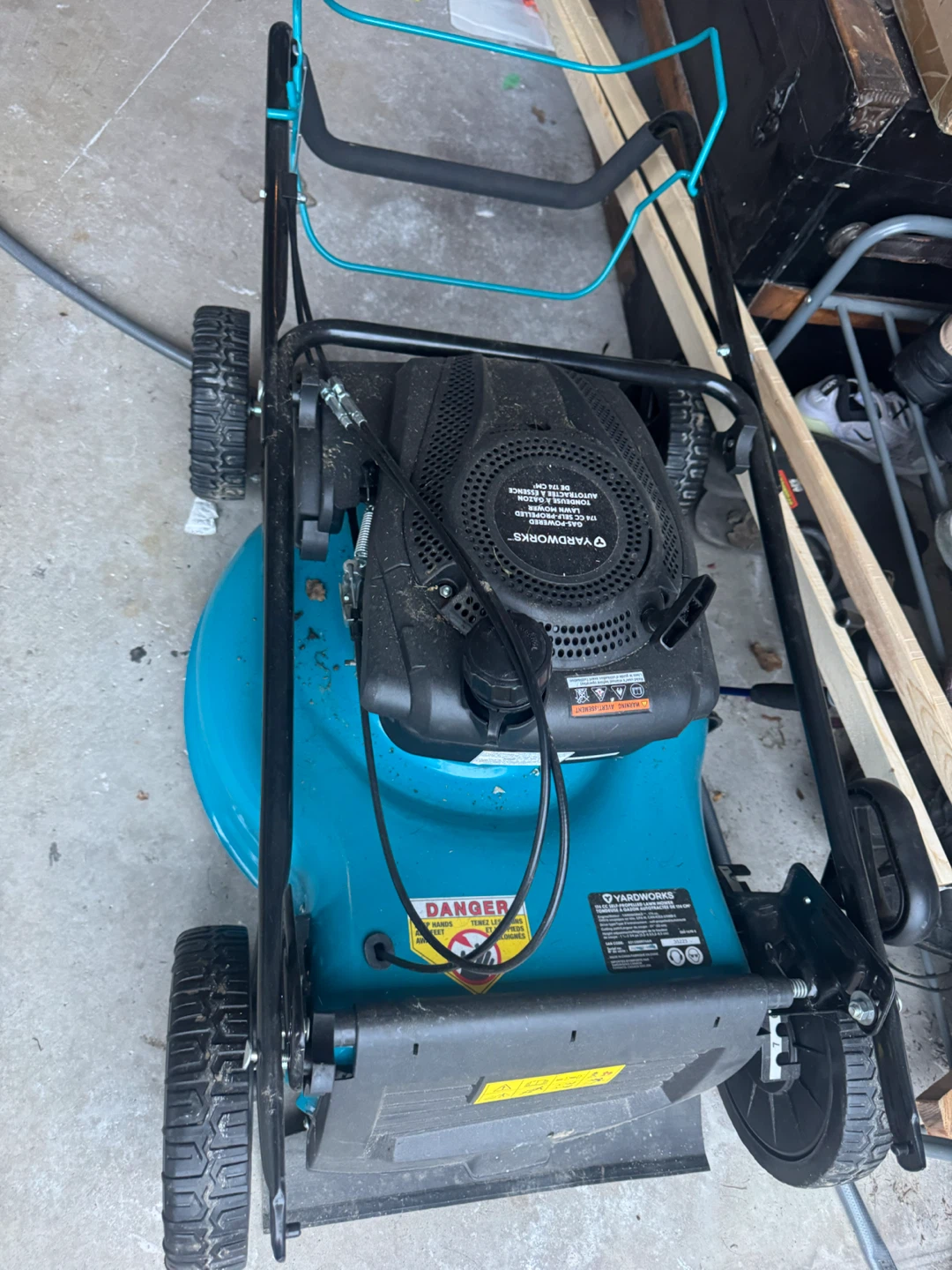 Yardworks 174cc Self-Propelled Lawn Mower