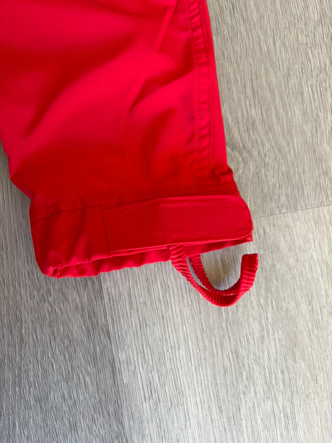 MEC Women's Red Cycling Jacket, Size Medium - photo 5