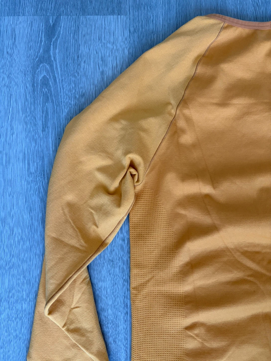 Patagonia long-sleeve performance top - photo 4