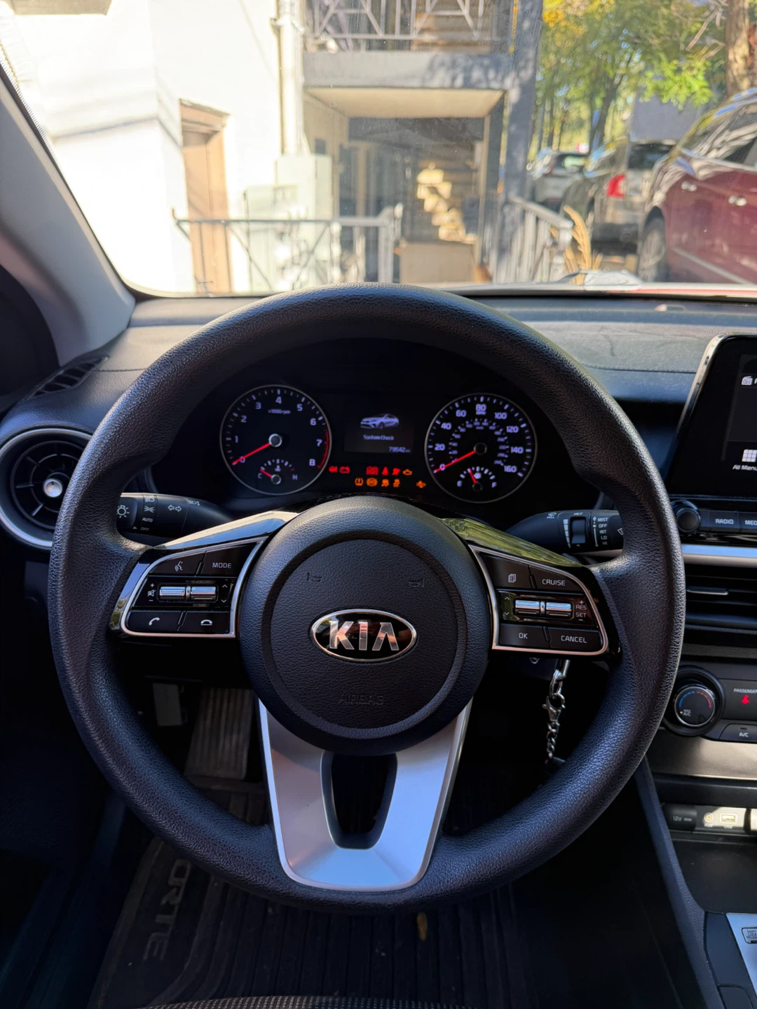 Kia Forte Sedan - photo 5
