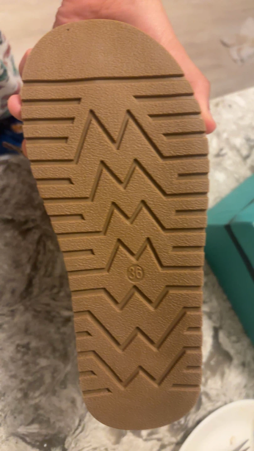 Tan Faux Fur Lined Sneakers Size 36 - photo 4