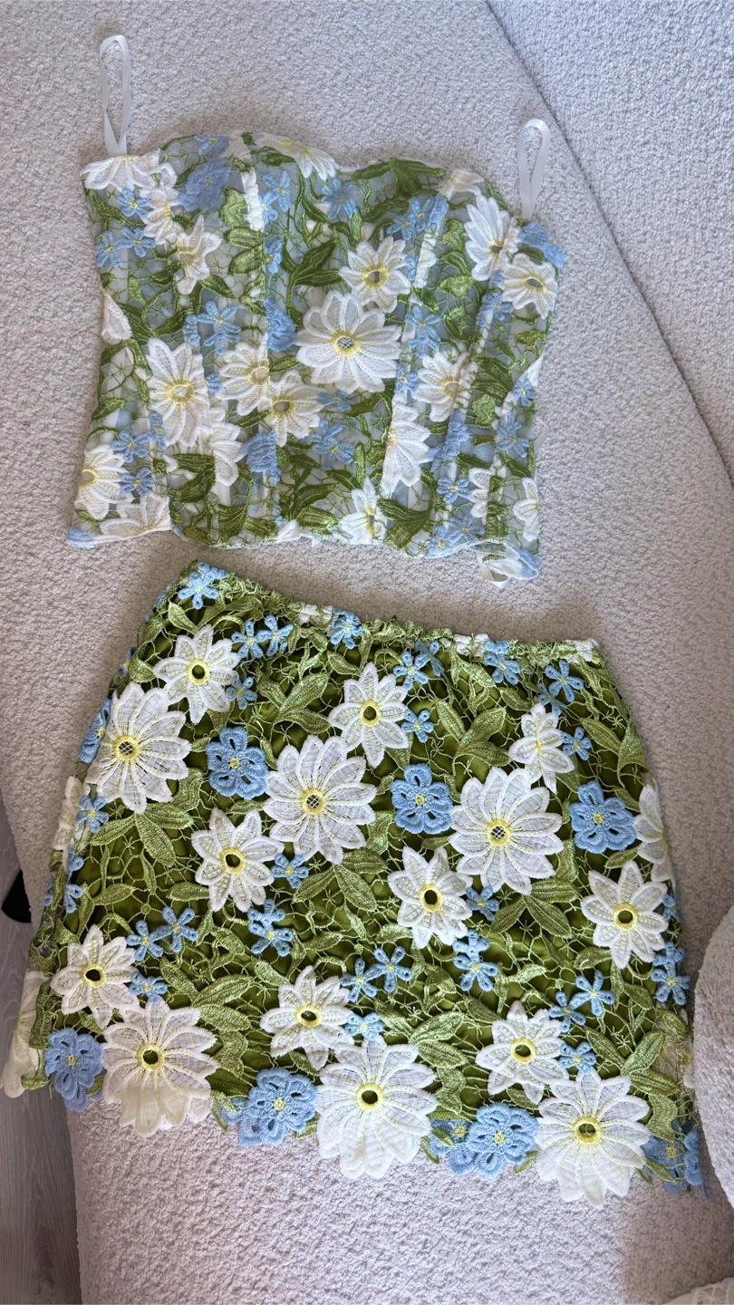 Floral Lace Corset Top and Skirt Set - photo 5