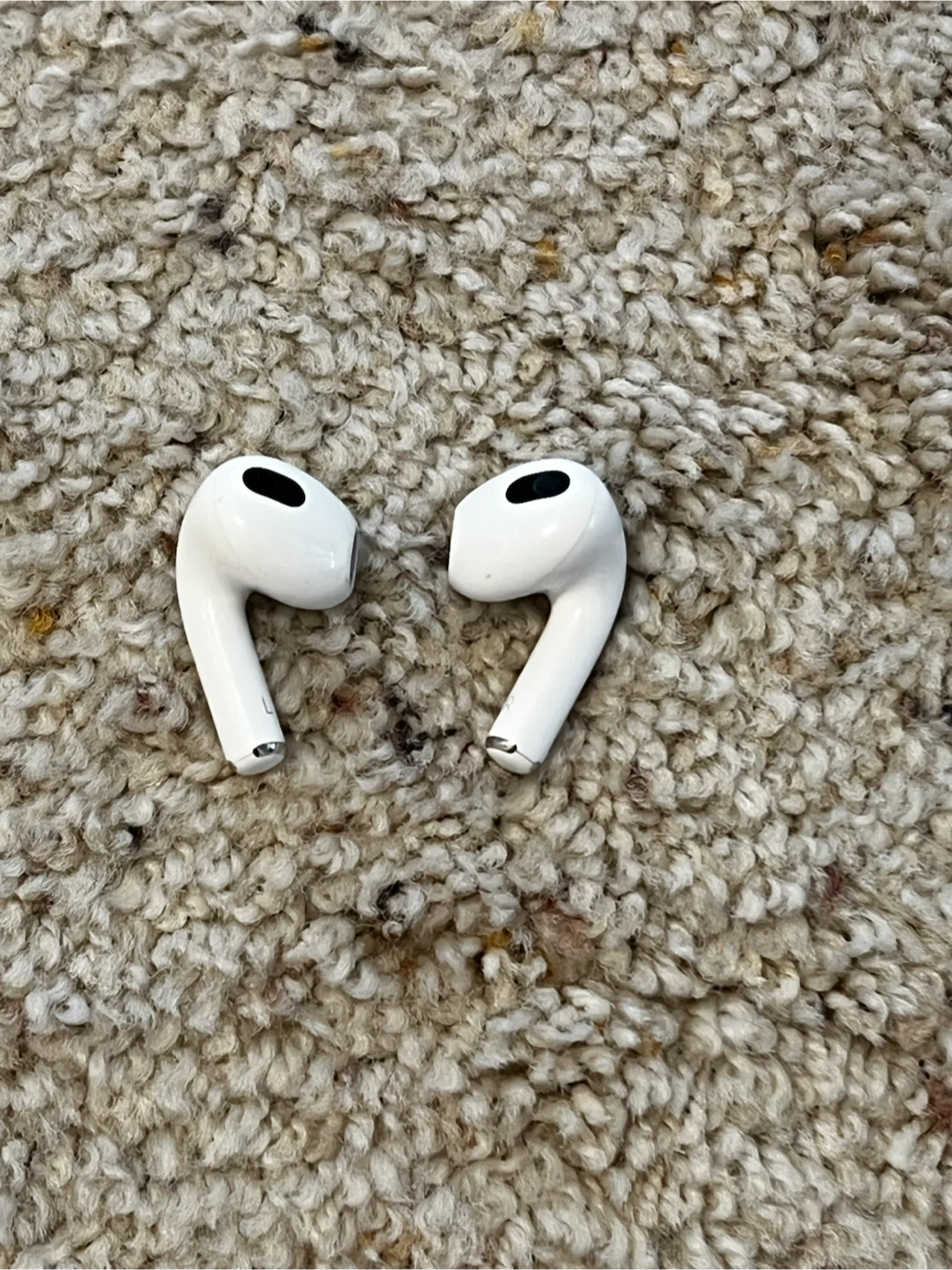 Apple AirPods (3rd Gen)
