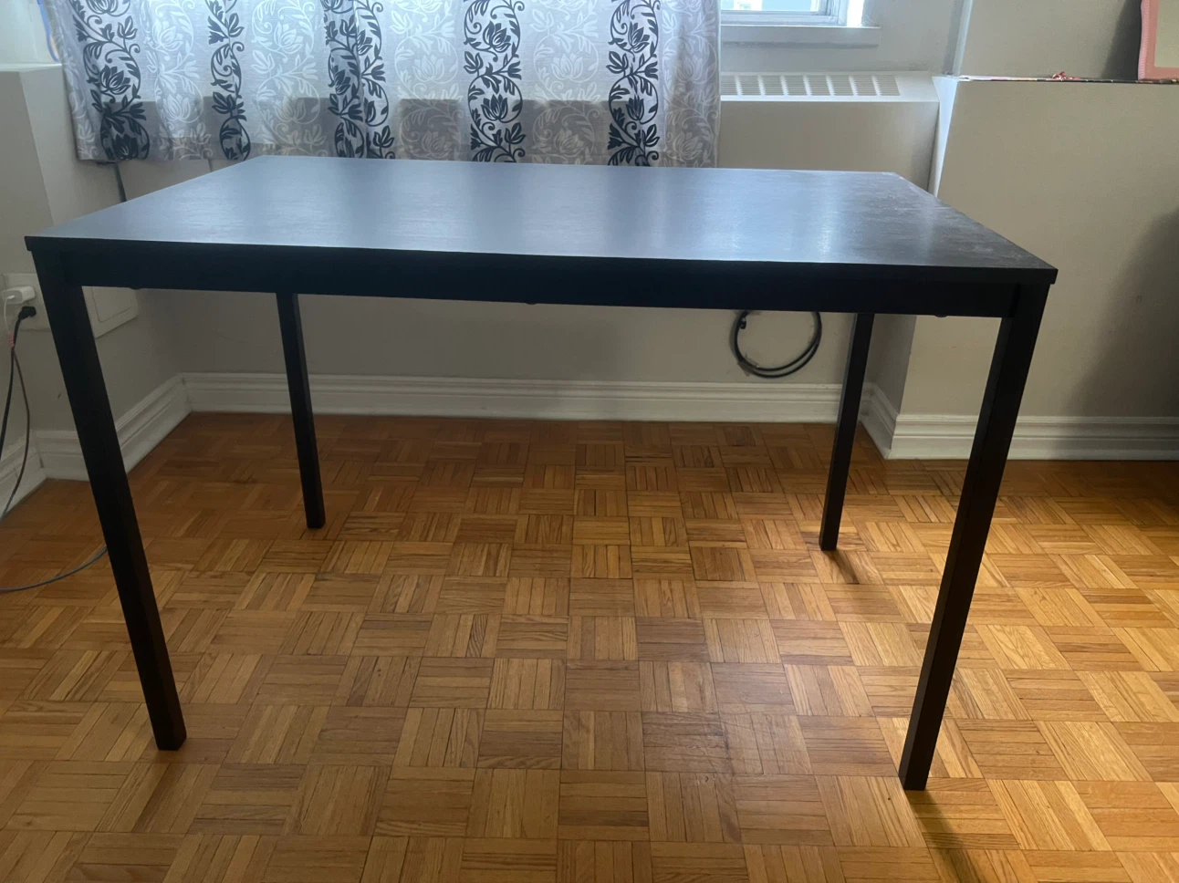 IKEA office chair with Table