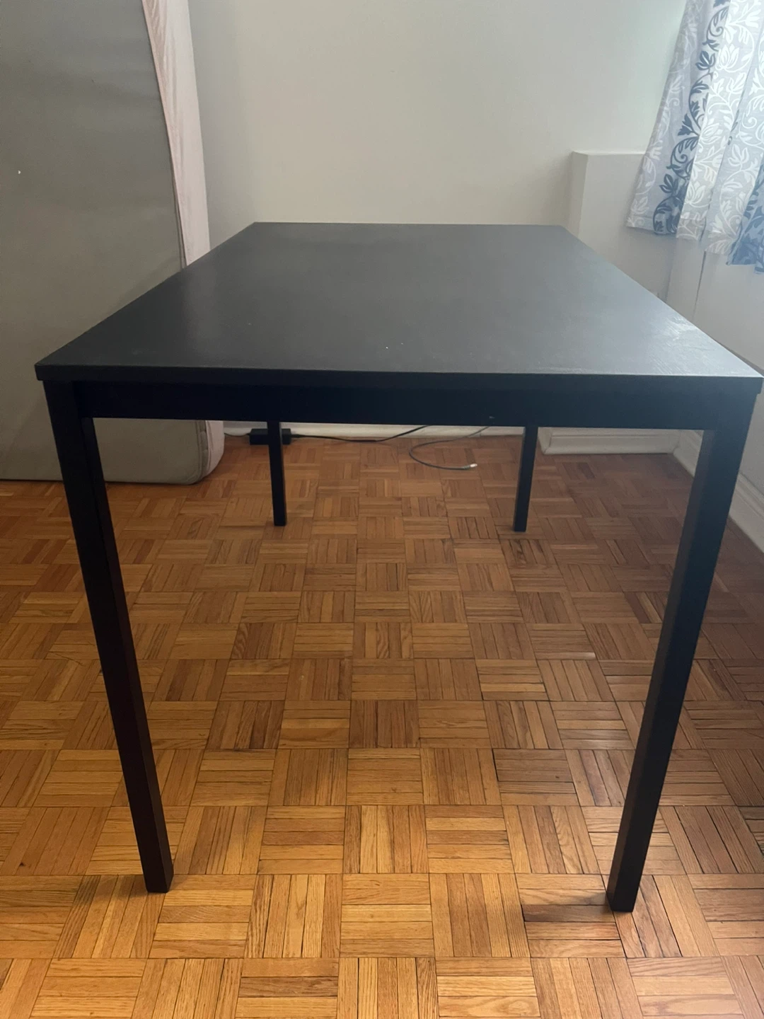 IKEA office chair with Table - photo 3