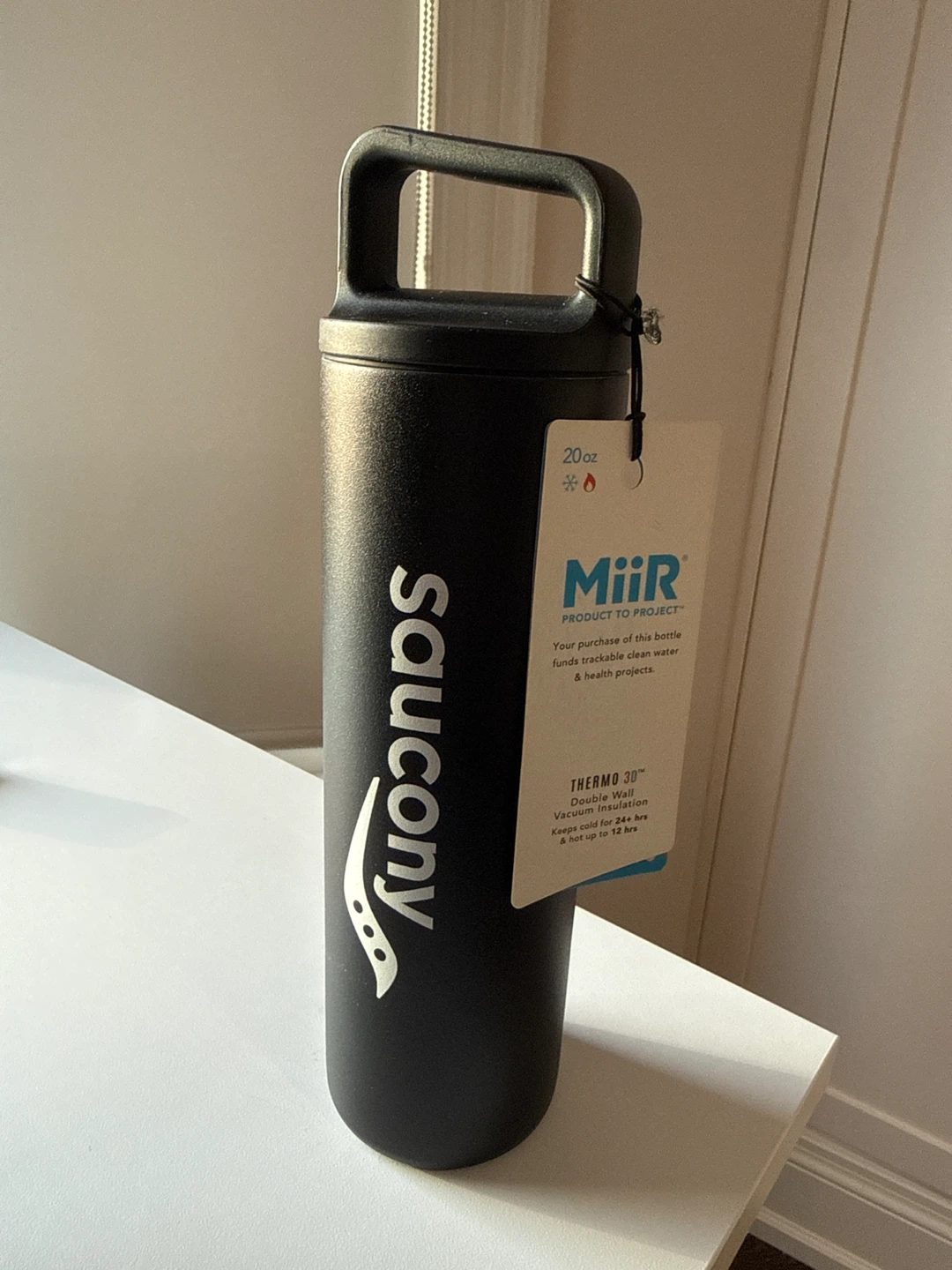 MiiR Saucony 20oz Vacuum Insulated Bottle