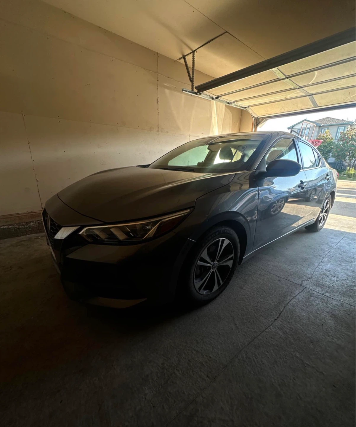 Nissan Sentra sedan 2021 ONLY 29,592 KM!!! - photo 2