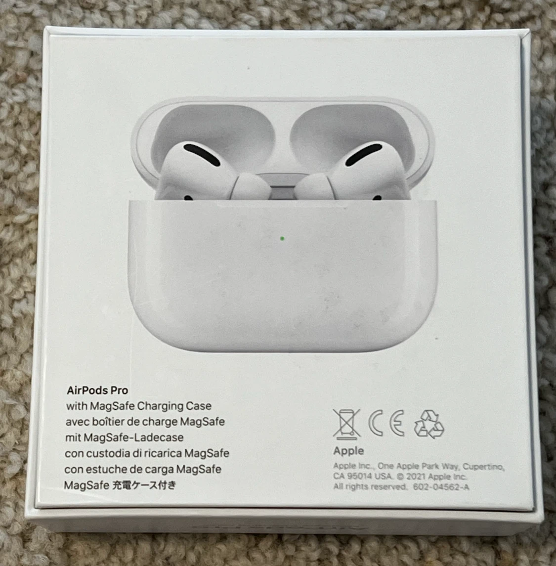 Apple AirPods Pro (3rd Gen) - photo 3