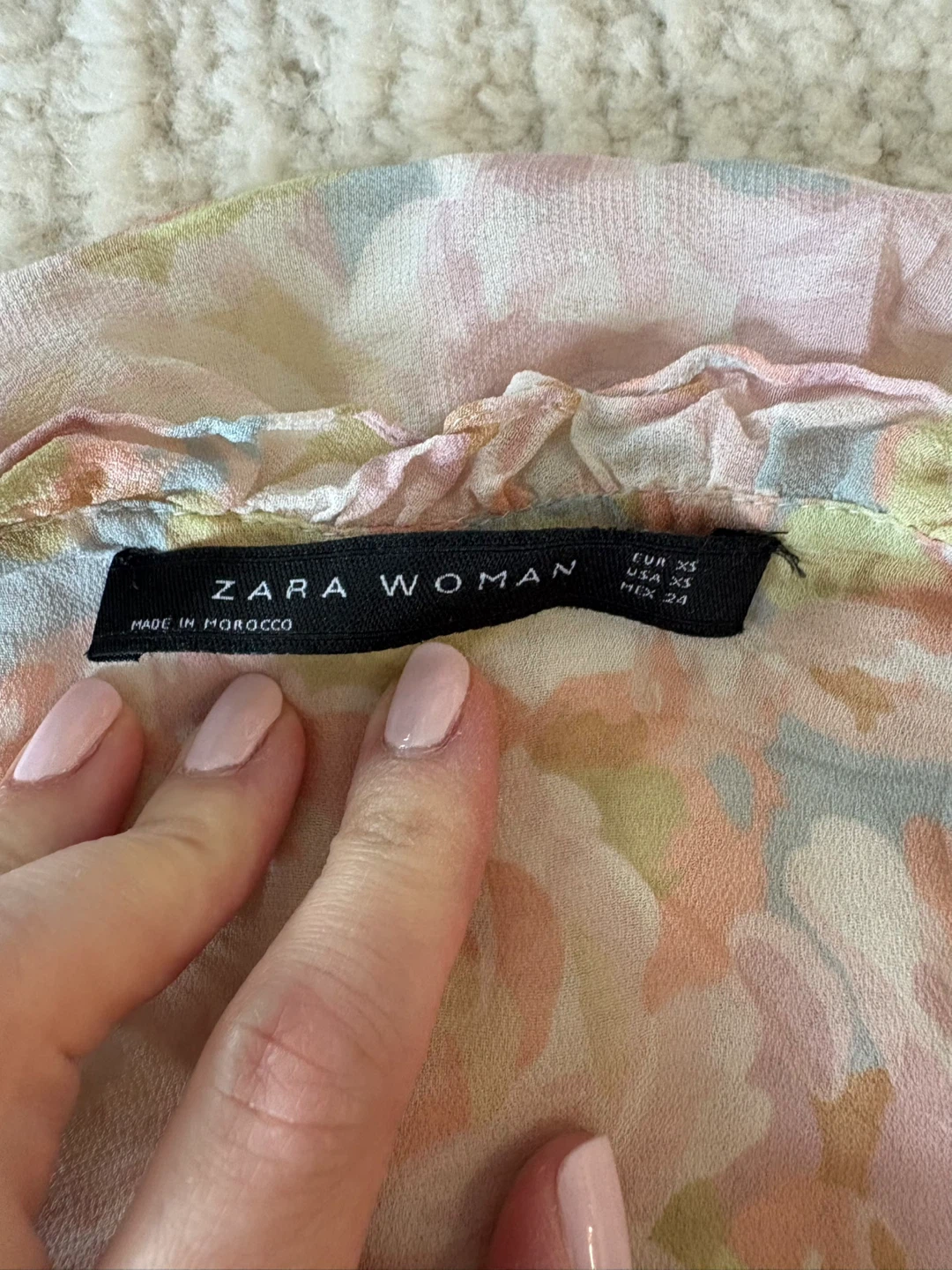 $10! PICK UP ASAP! Zara Woman Floral Print Blouse - photo 2
