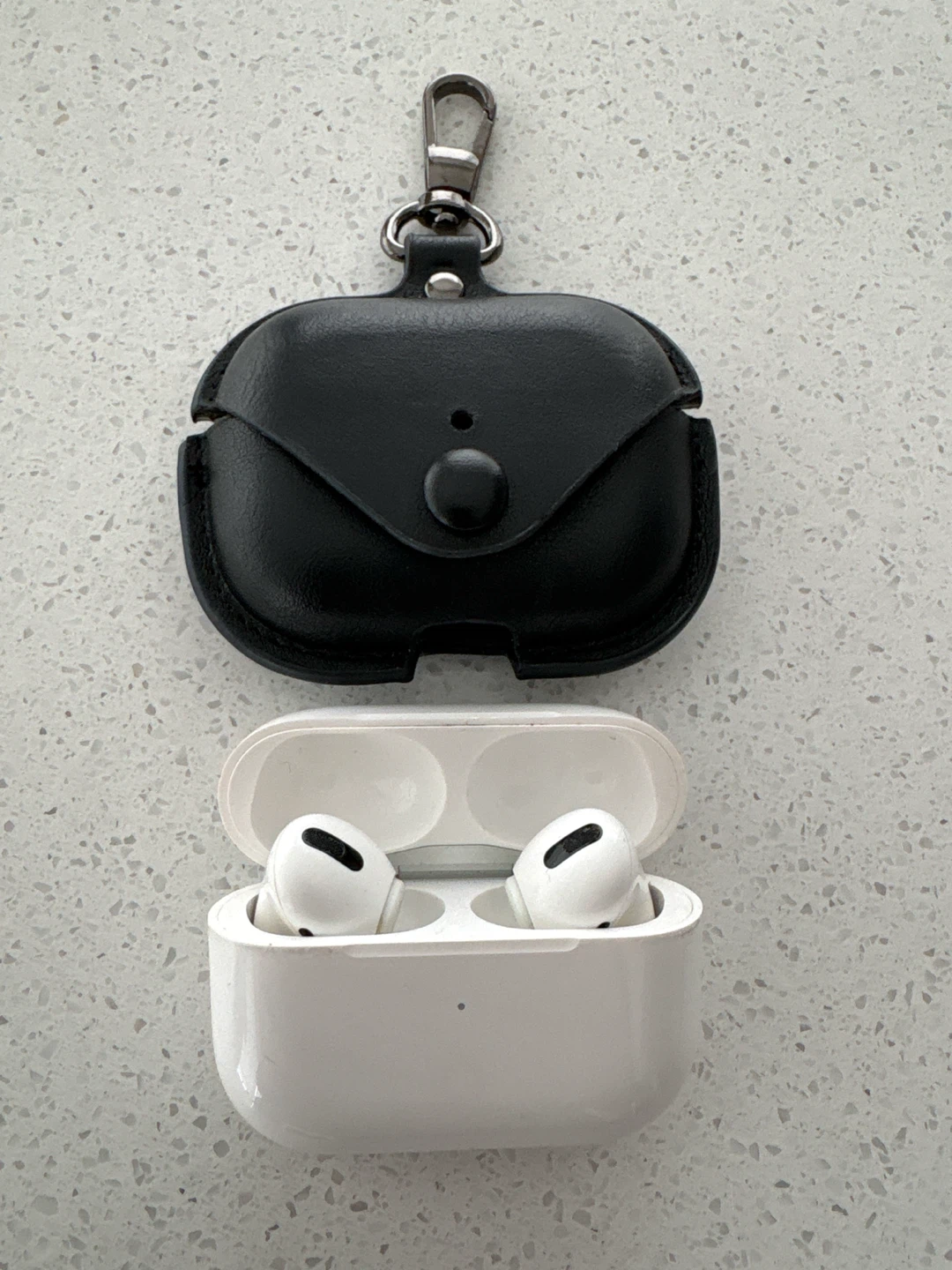 Apple AirPods Pro with Charging Case