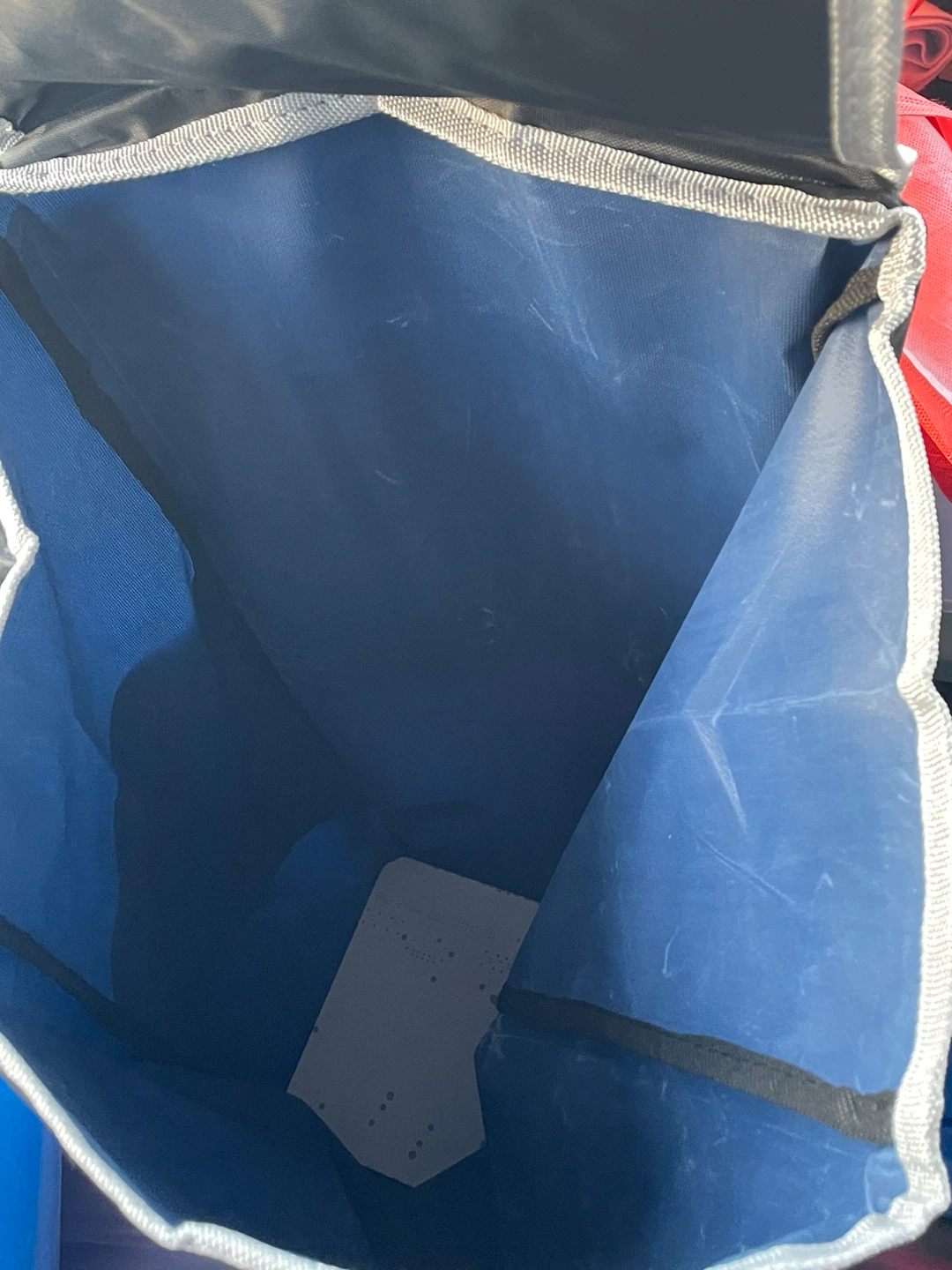 Shopping Cart with new Bag - photo 2