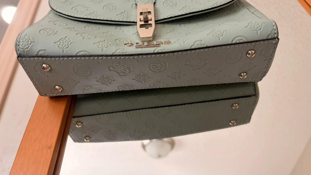 Light Green GUESS Shoulder Bag - photo 2
