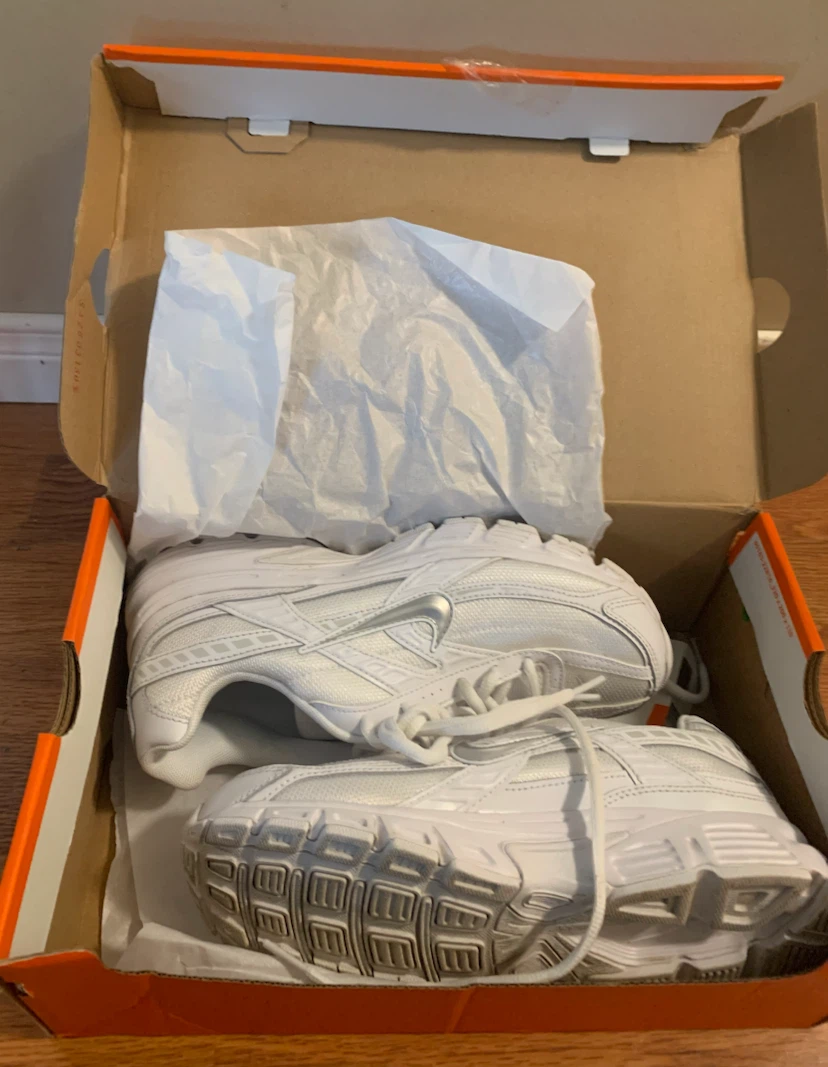 Nike Initiator Running Shoes Ladies size 8.5 - photo 2