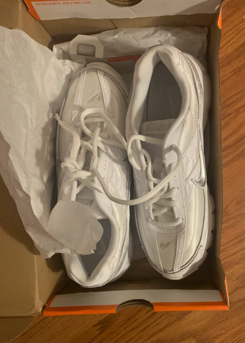 Nike Initiator Running Shoes Ladies size 8.5 - photo 5