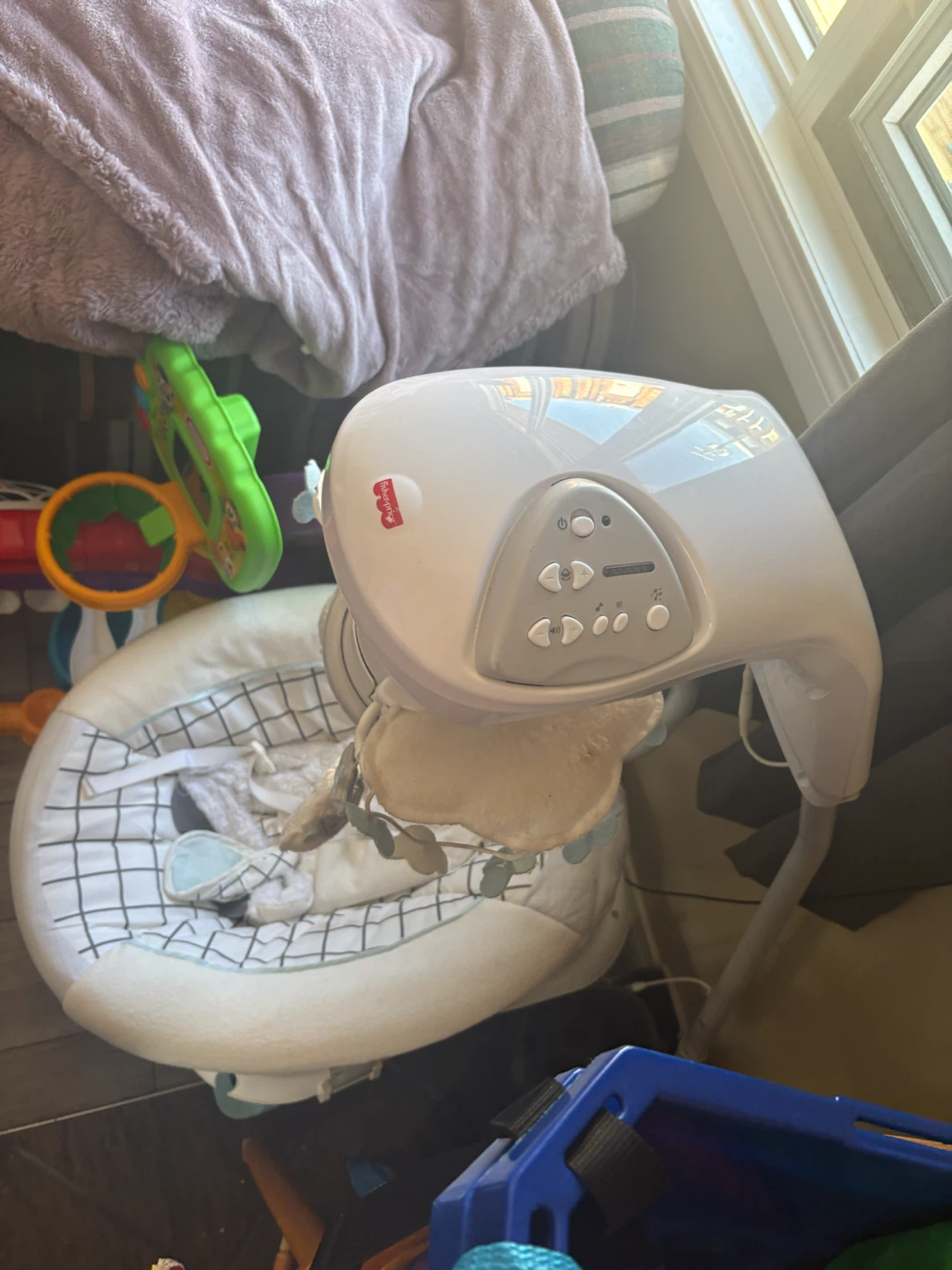 Fisher-Price Baby Swing - photo 2