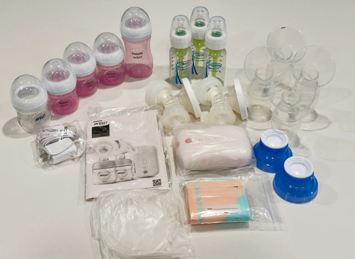 Philips Avent Breast Pump and Baby Bottle Set