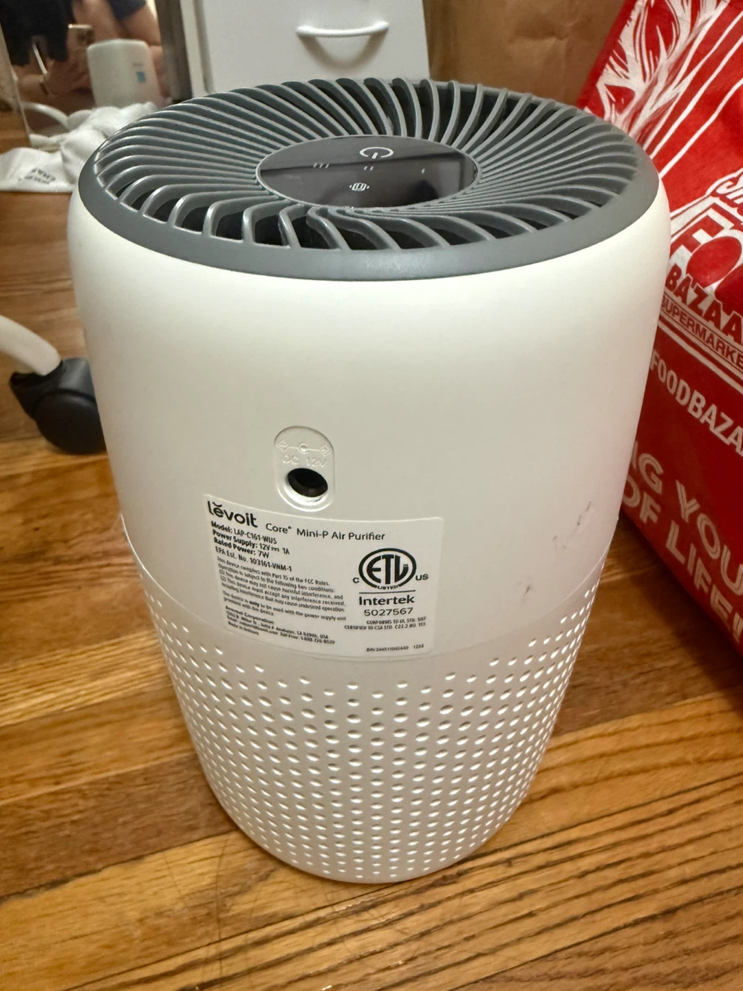 Levoit air purifier - photo 3