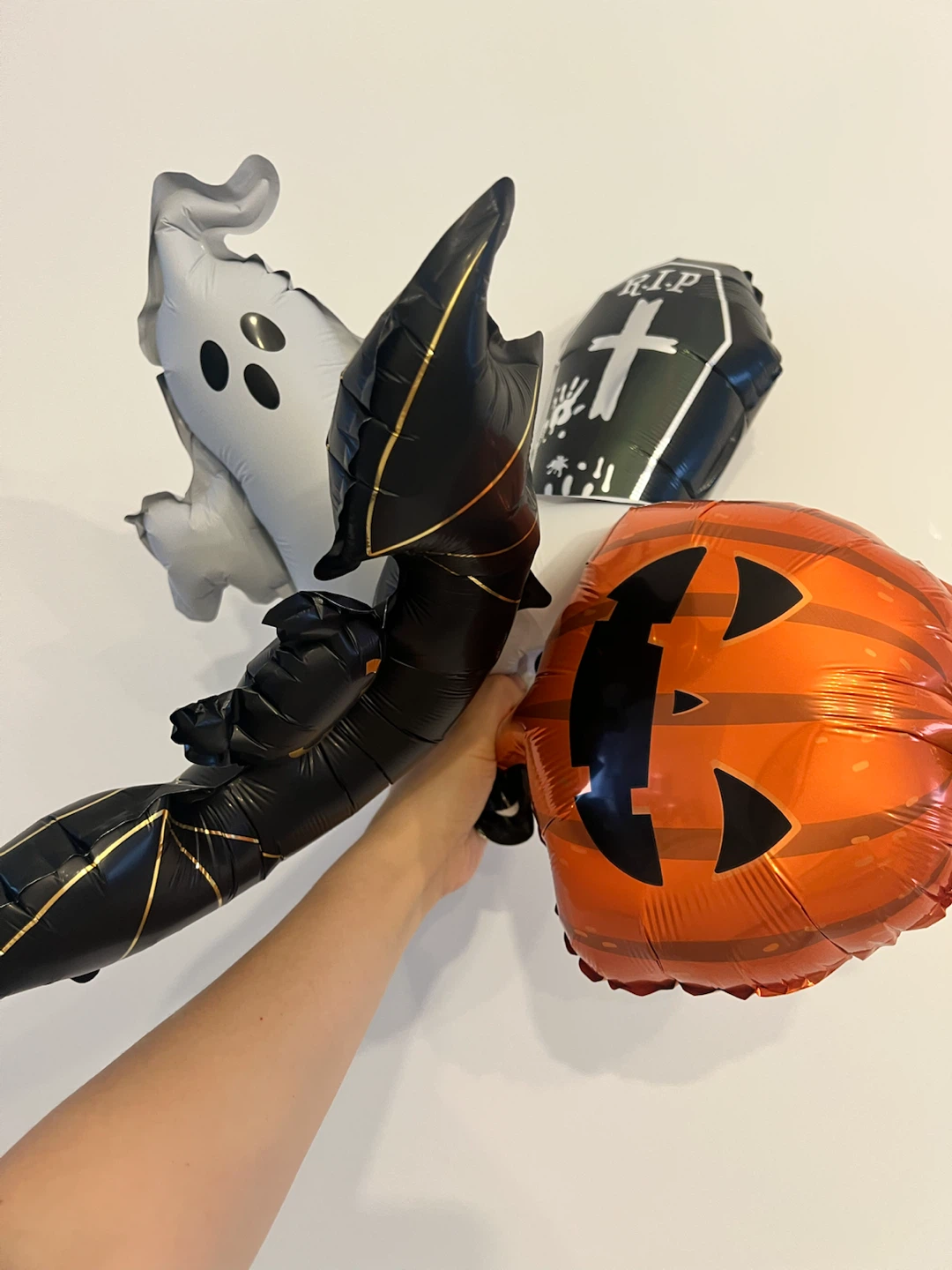 Halloween Party Balloon Set (8pcs foils + 8 latexes - 1 set)💜