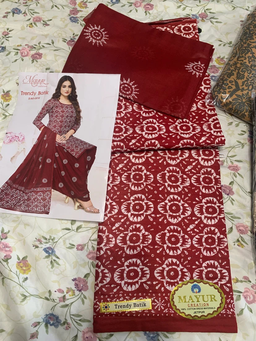 Mayur Creation Trendy Batik Cotton Dress Material - photo 2