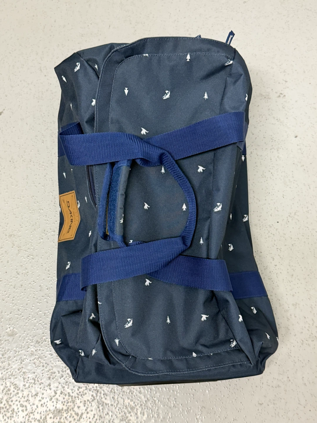Dakine Suitcase Duffle Roller – 90L – Excellent Condition - photo 2
