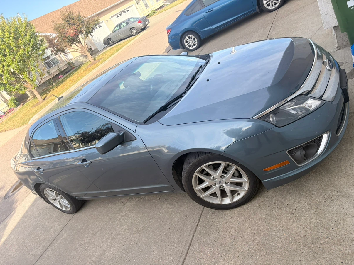 Ford Fusion Sedan